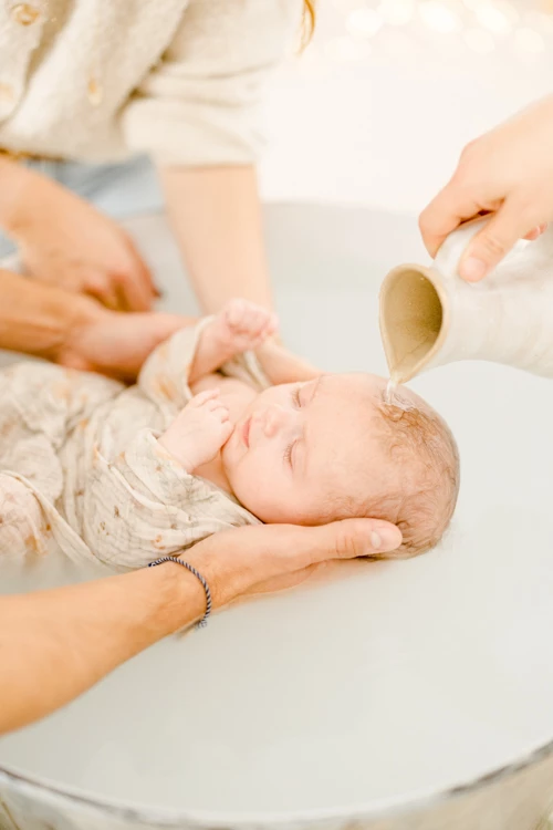 enfant rose marron gris orange